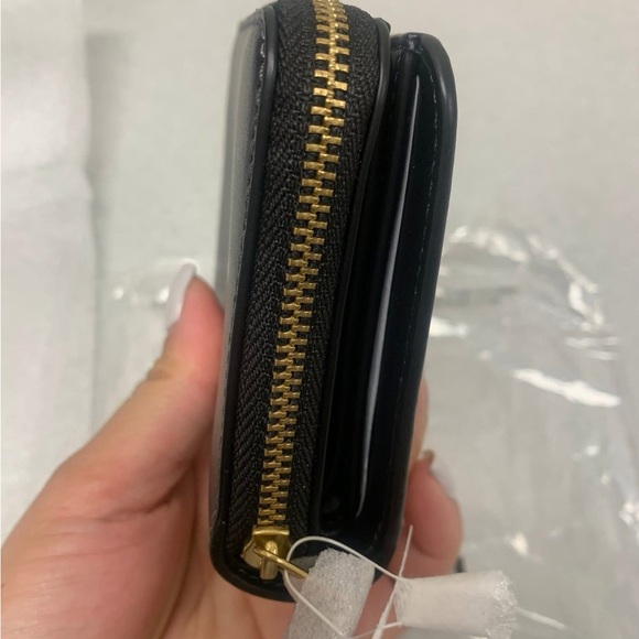 BNWT COACH New York Billfold Wallet ♥️  FIRM - Picture 7 of 11